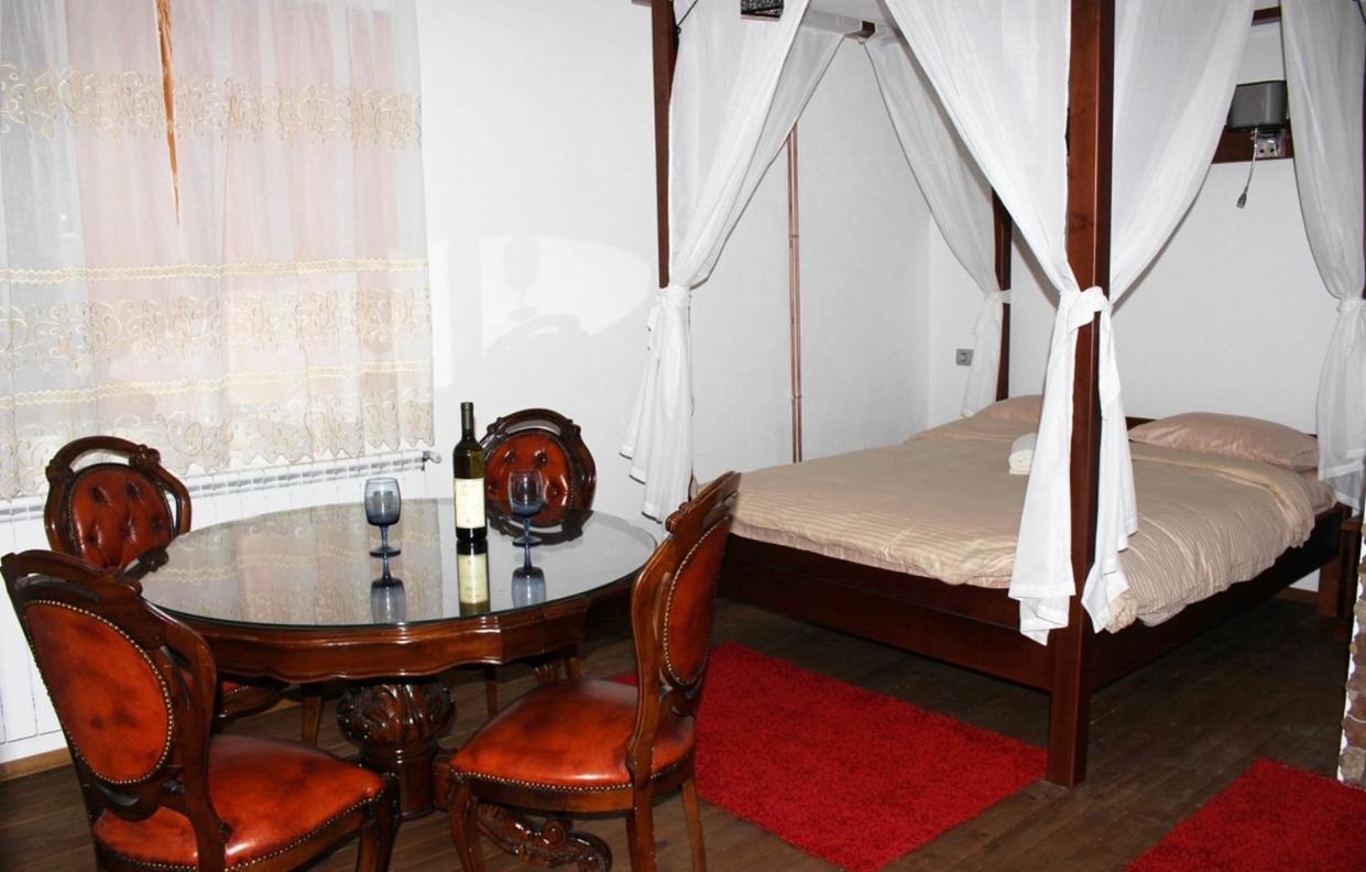 Tara Bridge Castle Hotell Žabljak Exteriör bild